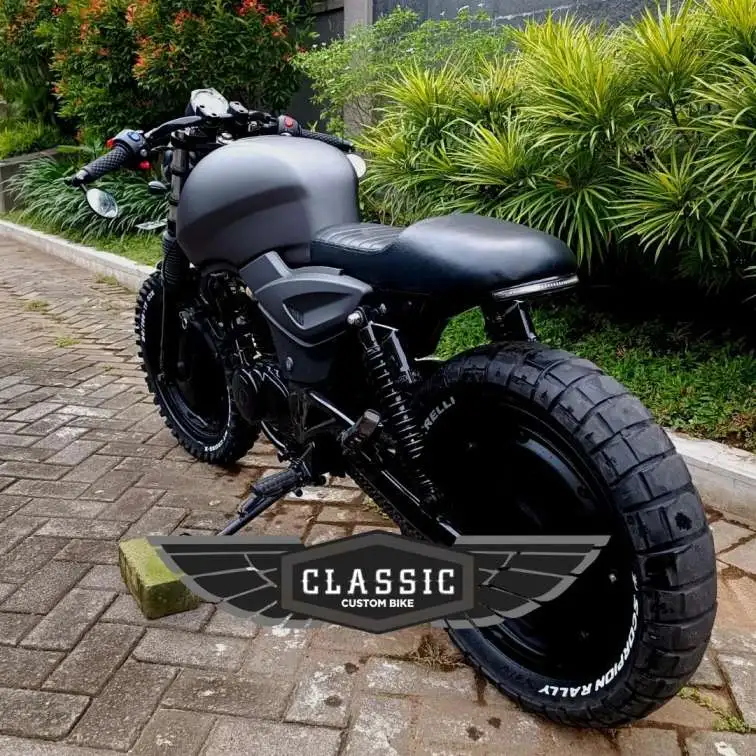 Modified Pulsar 180 into a Classic Cafe Racer